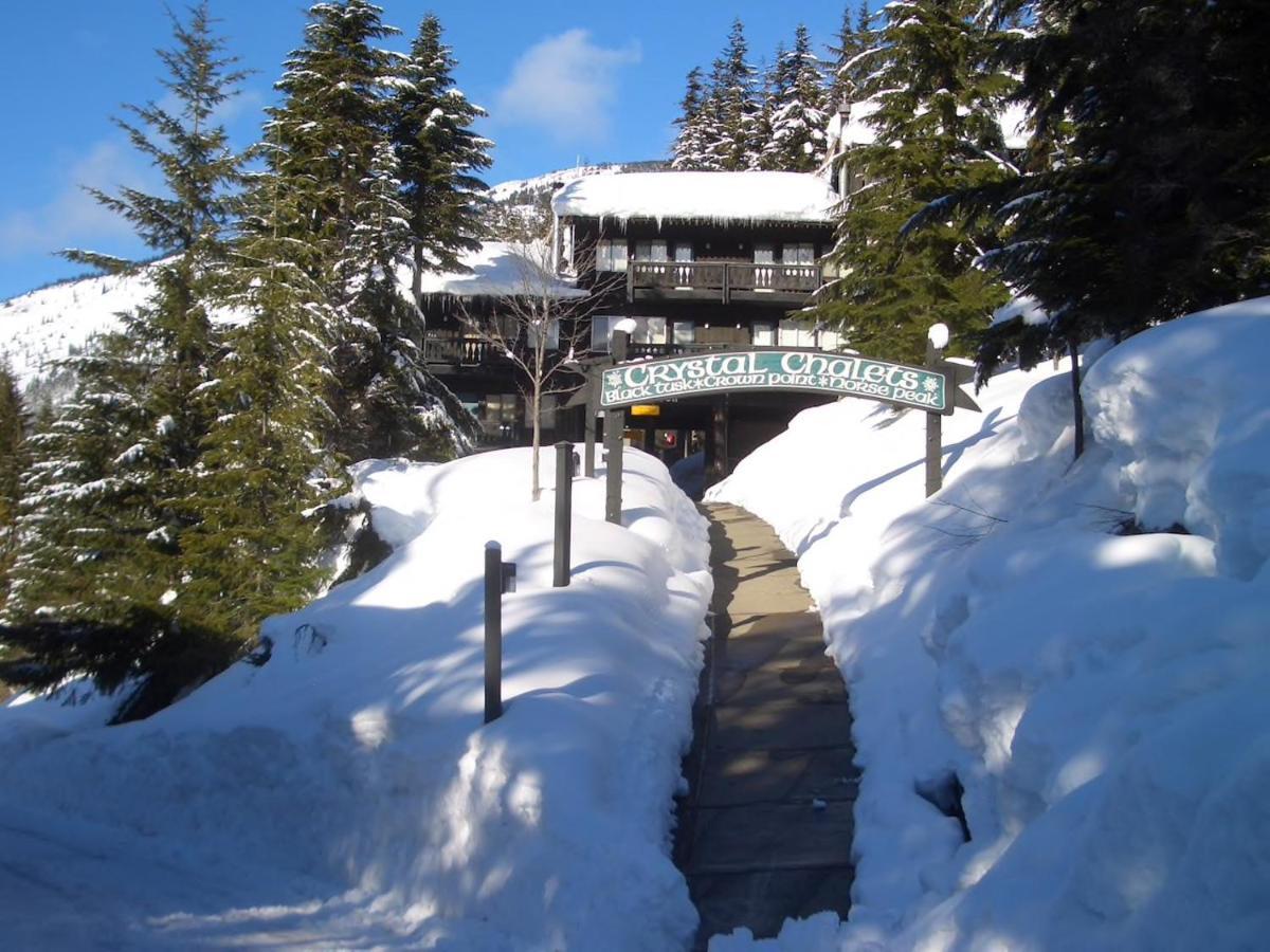 Crystal Chalets Greenwater Exterior photo